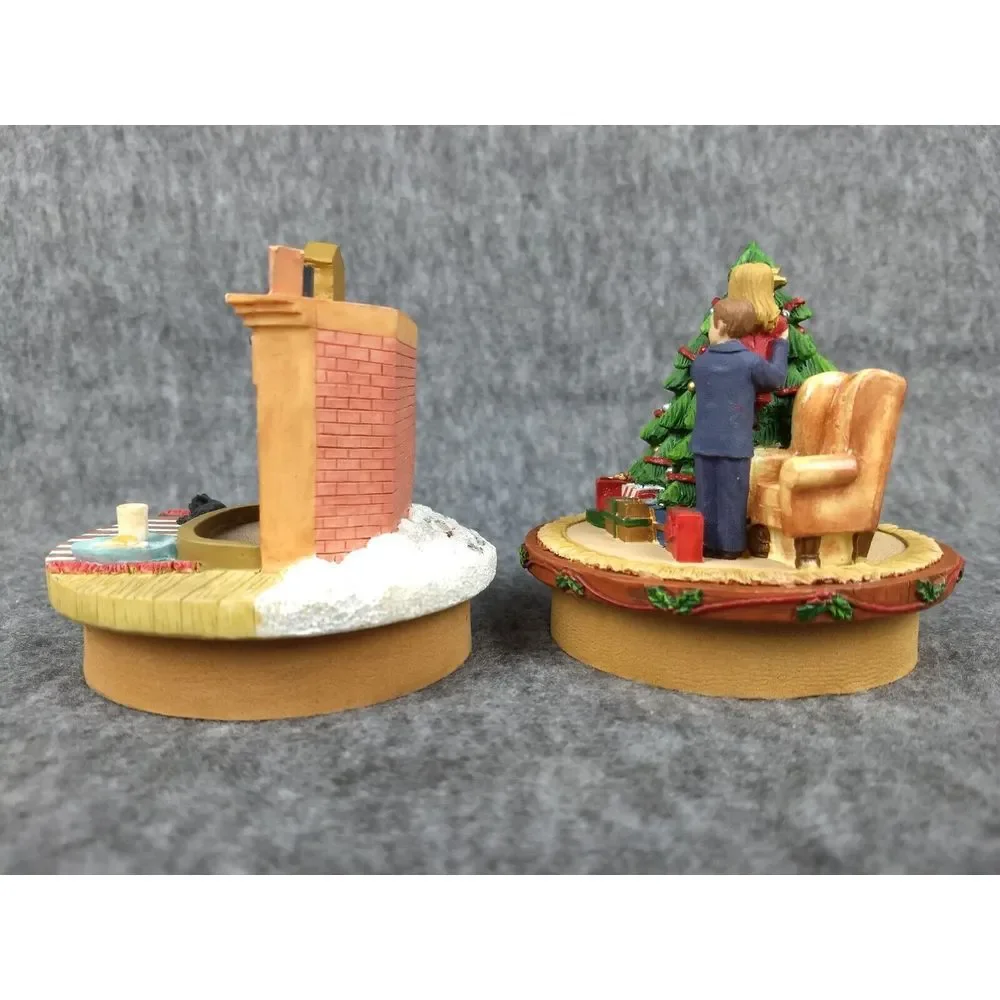 OUR AMERICA Yankee Candle Toppers Set of 2 Christmas Fireplace & Christmas Eve 2